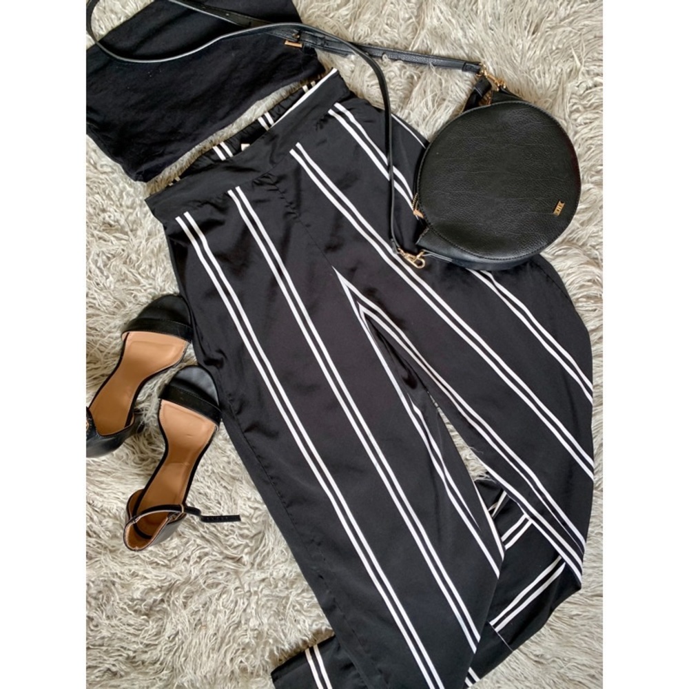 Black and white striped palazzo pants!